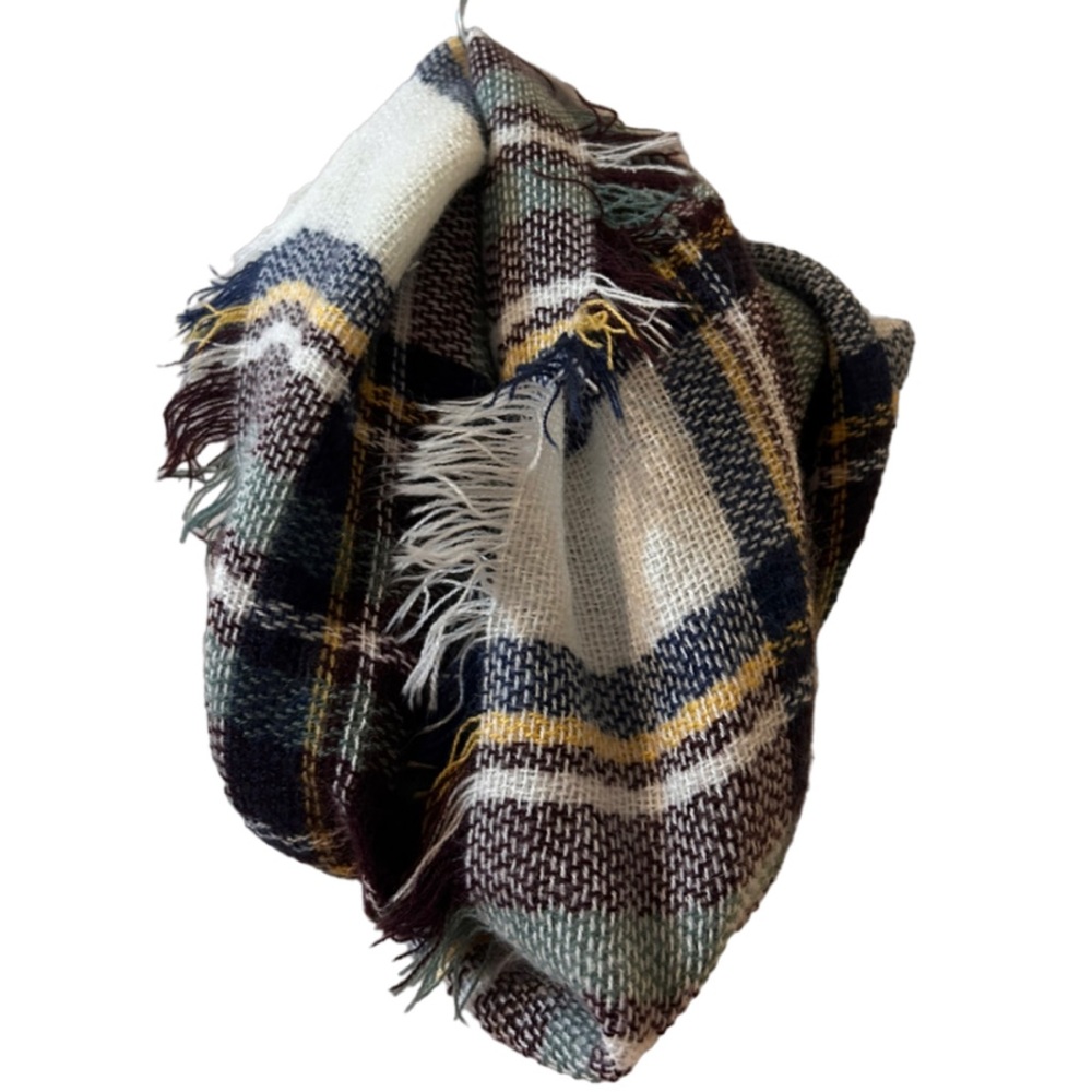 Acrylic Infinity Scarf - Picture 2 of 3